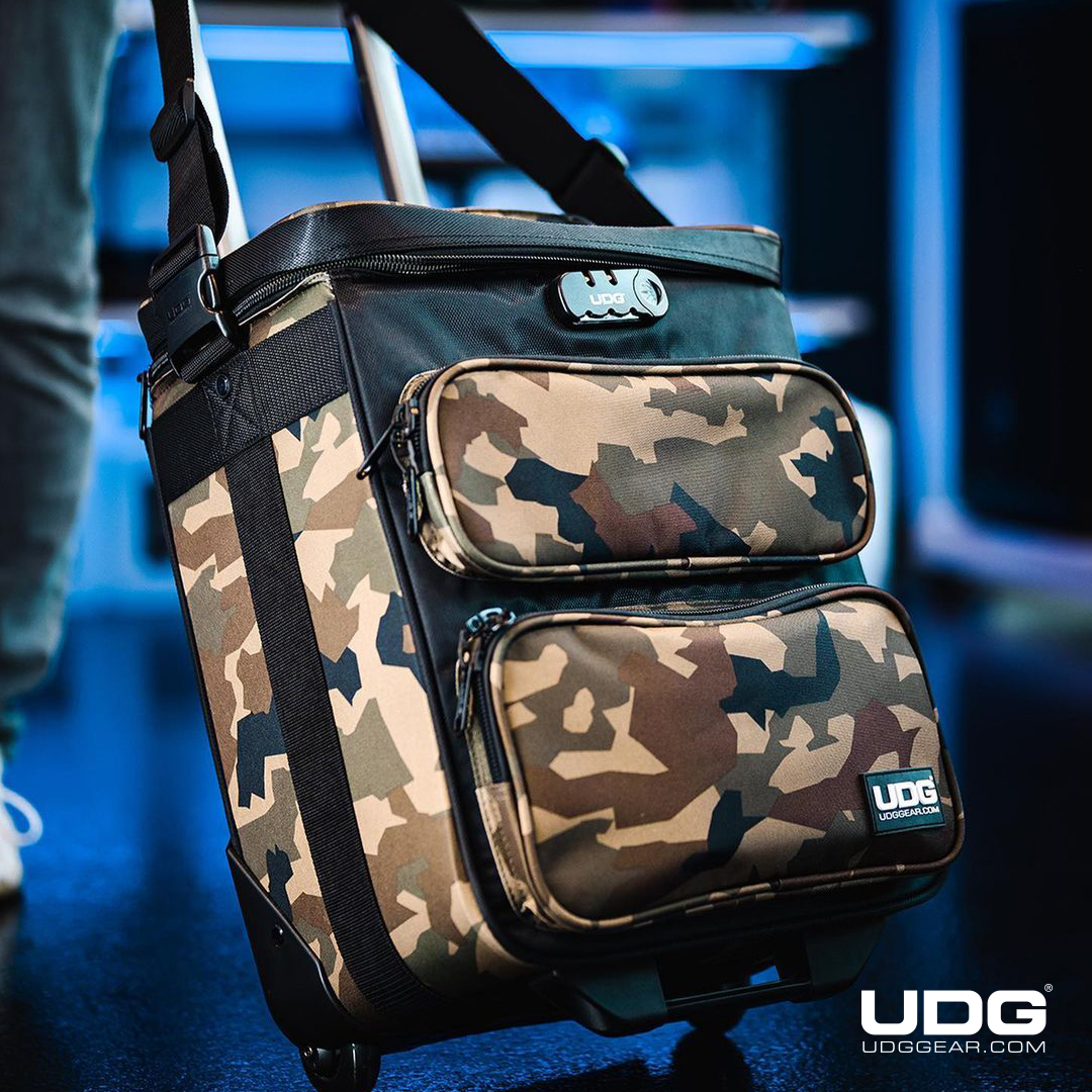 udggearcom's tweet photo. UDG Ultimate DIGI Trolley To Go Black Orange Inside by @Profidj 

#UDG #UDGGEAR #Deejay #DJLIFE #UDGonTheRoad #DJonTour #UDGReGram #vinyl #records #profidj #jasspresso #vinylcollection #vinylrecords #vinyladdict #vinylcollector #protecttherecords #serato #rekordbox https://t.co/Vbrb3fbsML