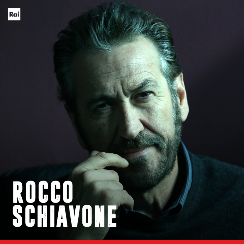 RaiDue's tweet photo. Il vicequestore Rocco Schiavone è tornato! Guarda la nuova stagione ogni mercoledì su Rai2! Disponibile anche su RaiPlay 👇