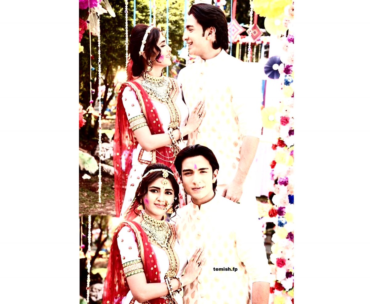 VinayRaghu02's tweet photo. Wishing you a very happy birthday Data hukum Ratan Man singh aka #RohitSuchanti 🎂
God bless you 🤗
Lots of love from #TejaTroops ❤
#TejasswiPrakash #TejaTroops #DIRA #RLHN https://t.co/Faky2epz6O
