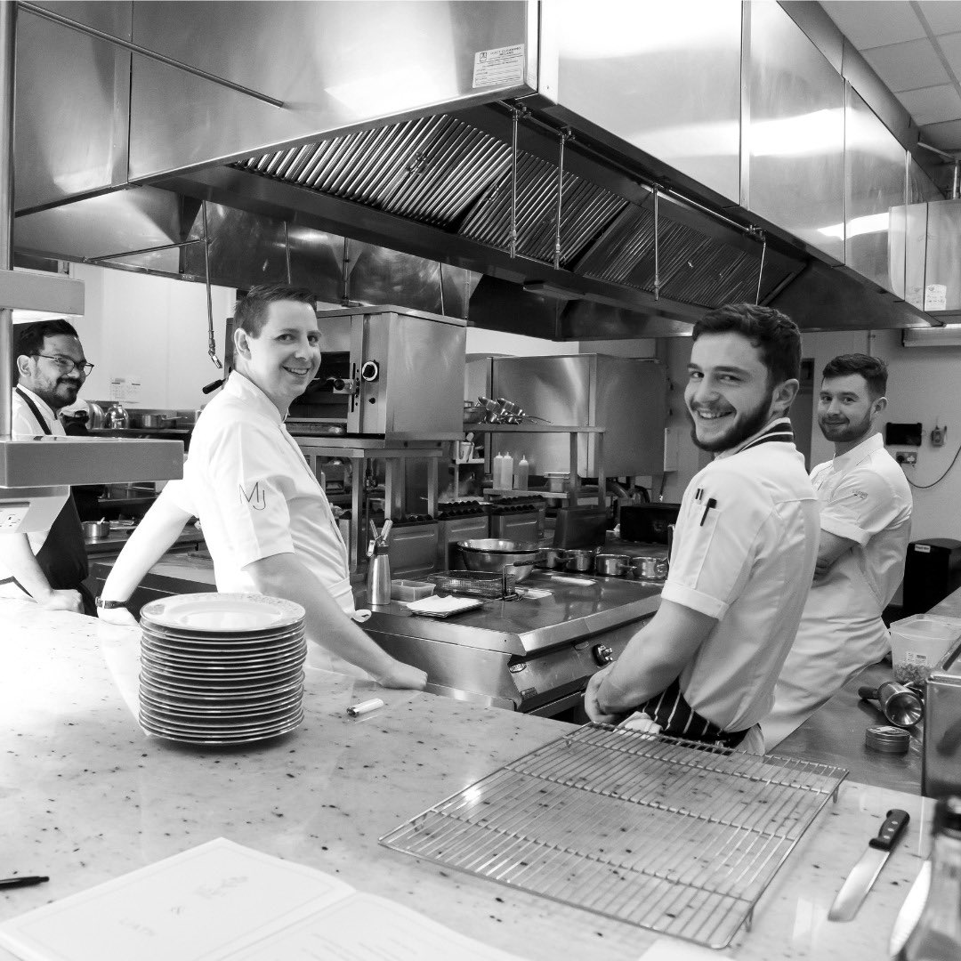 mountjuliet's tweet photo. We were delighted to welcome Chef Damien Grey from Liath to the Lady Helen for a special dining experience recently. Damien joined John Kelly for this event with two of Ireland’s leading Chefs, recognised and awarded by Michelin for their innovative menus and culinary approach. https://t.co/KZxMfHfO1i