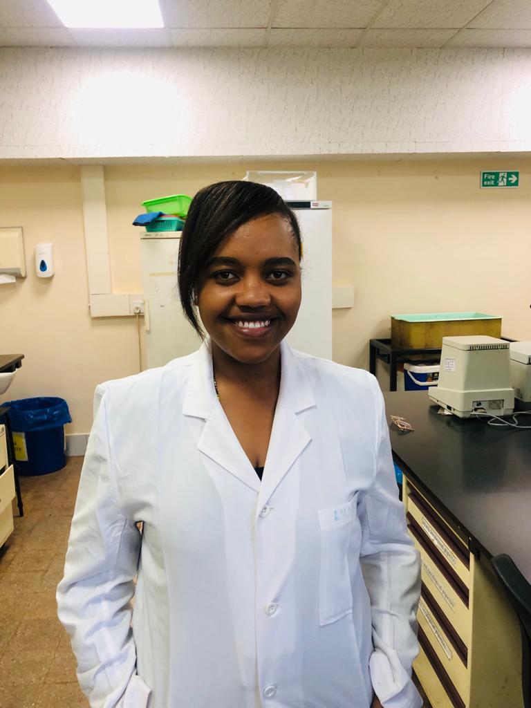 Meet @guantai_linda @ILRI an enthusiastic phage researcher from @NicholasSvitek's Lab. She holds an MSc in Tropical and Infectious diseases @uonbi 
Interests; phage #engineering, phage role in #microbiome & #neurodegenerativediseases etc.
Current research: orcid.org/0009-0005-4920…