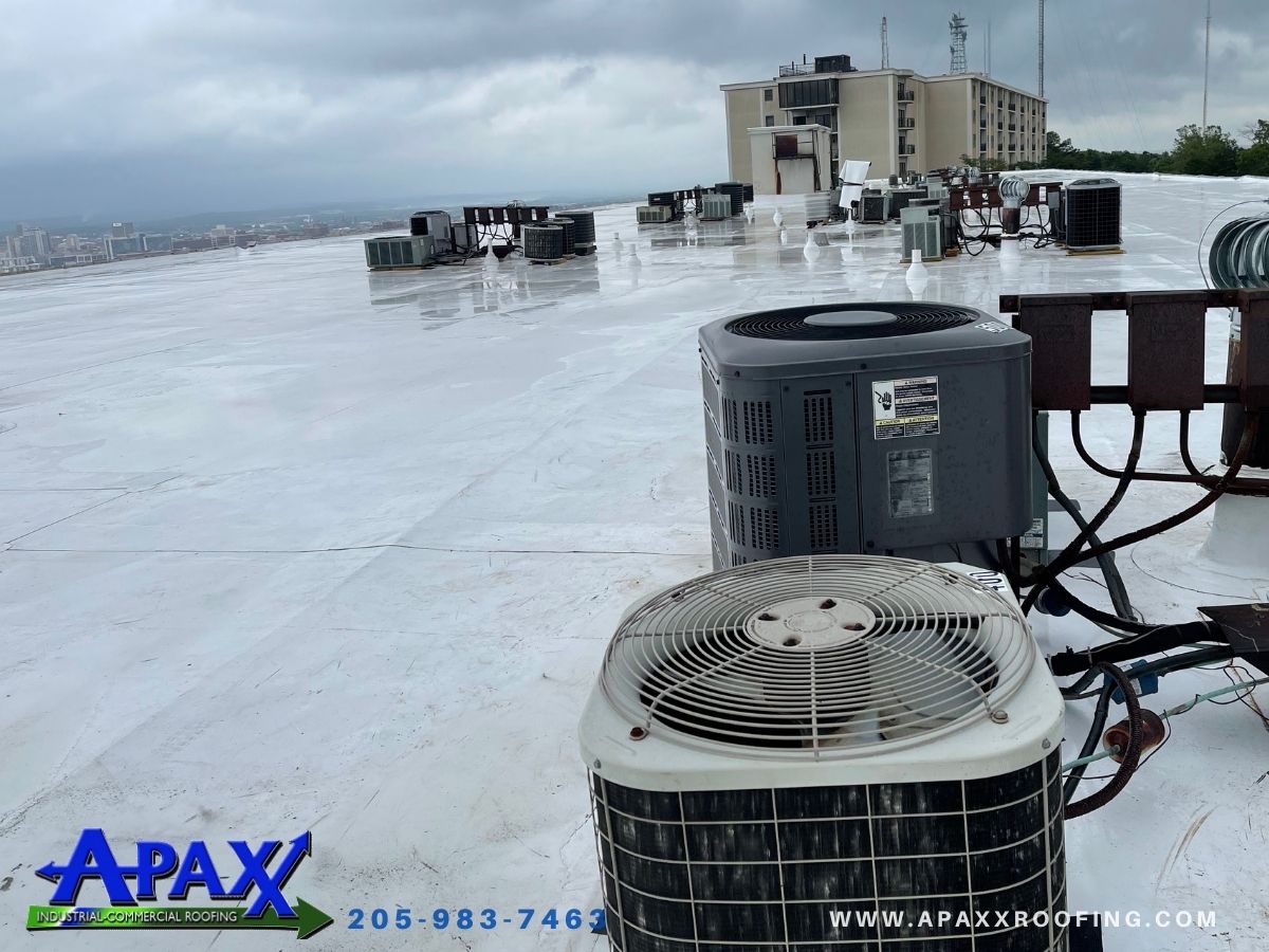 Do you need an industrial roofer? 

#APAXX is tops in our field of commercial and industrial roofing; whether it’s a roof repair, roof replacement, or preventative maintenance program to prolong the life of your roof.

💪 More About us: apaxxroofing.com 
Call: 205-983-7463