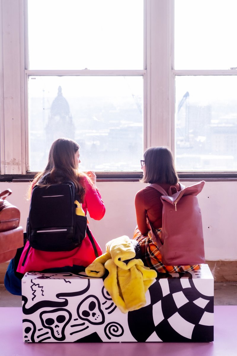 LEEDS_2023's tweet photo. #WakingTheArtist Exhibition is a FREE immersive exhibition. Enjoy the creativity of Leeds, then relax in the pop-up bar by @hydeparkbookclub and watch the sun go down over the city. Open 12-8pm, today until Saturday🎨🌇

Don't miss out! More info
https://t.co/HFw78RgCn4 https://t.co/vMq6mgQKTy