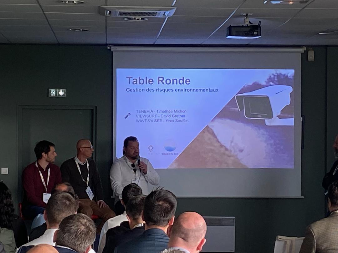 wavesnsee tweet media