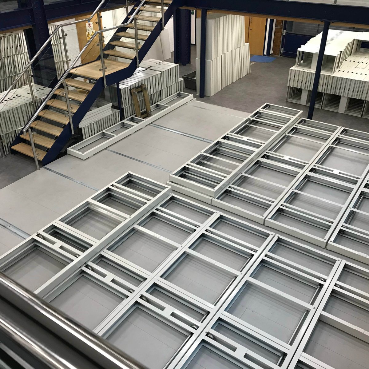 Rackline's tweet image. We transformed the extensive library at Motorsport Images into an impressive space!
To read the full case study, go to:
rackline.com/our-extensive-… 
#archivesolutions #librarystorage