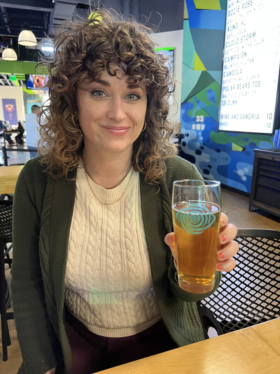 wywbeershow's tweet photo. Happy birthday to this amazing woman/cohost! This show would not be possible without her knowledge, energy, and passion! #birthdaygirl #HappyBirthday #CraftBeer https://t.co/lvDXxrKPor