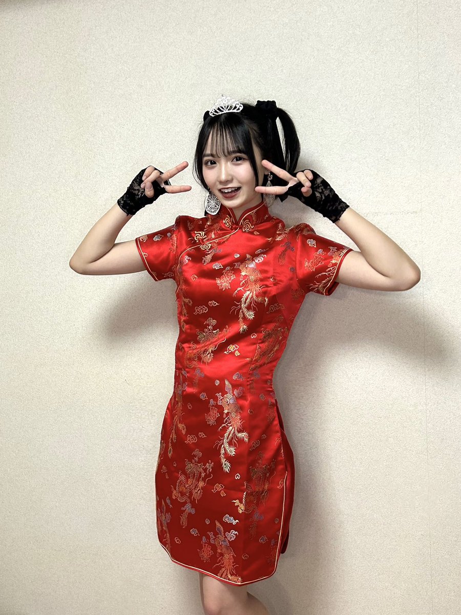 前言ってた違うチャイナ服でTikTok出しました！ #あのちゃん さん