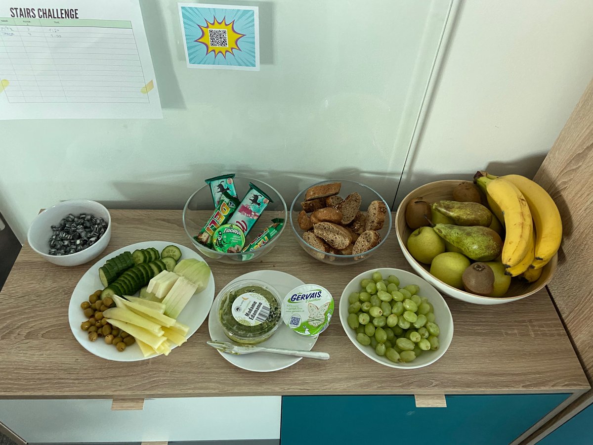 guidevisioneu's tweet photo. 🟩 GuideVision turned green today. Why? Because we're celebrating 'Green Thursday,' which is how the Czechs refer to Maundy Thursday. And because green is GuideVision's color, everything came together nicely. https://t.co/T3afwVo2ih