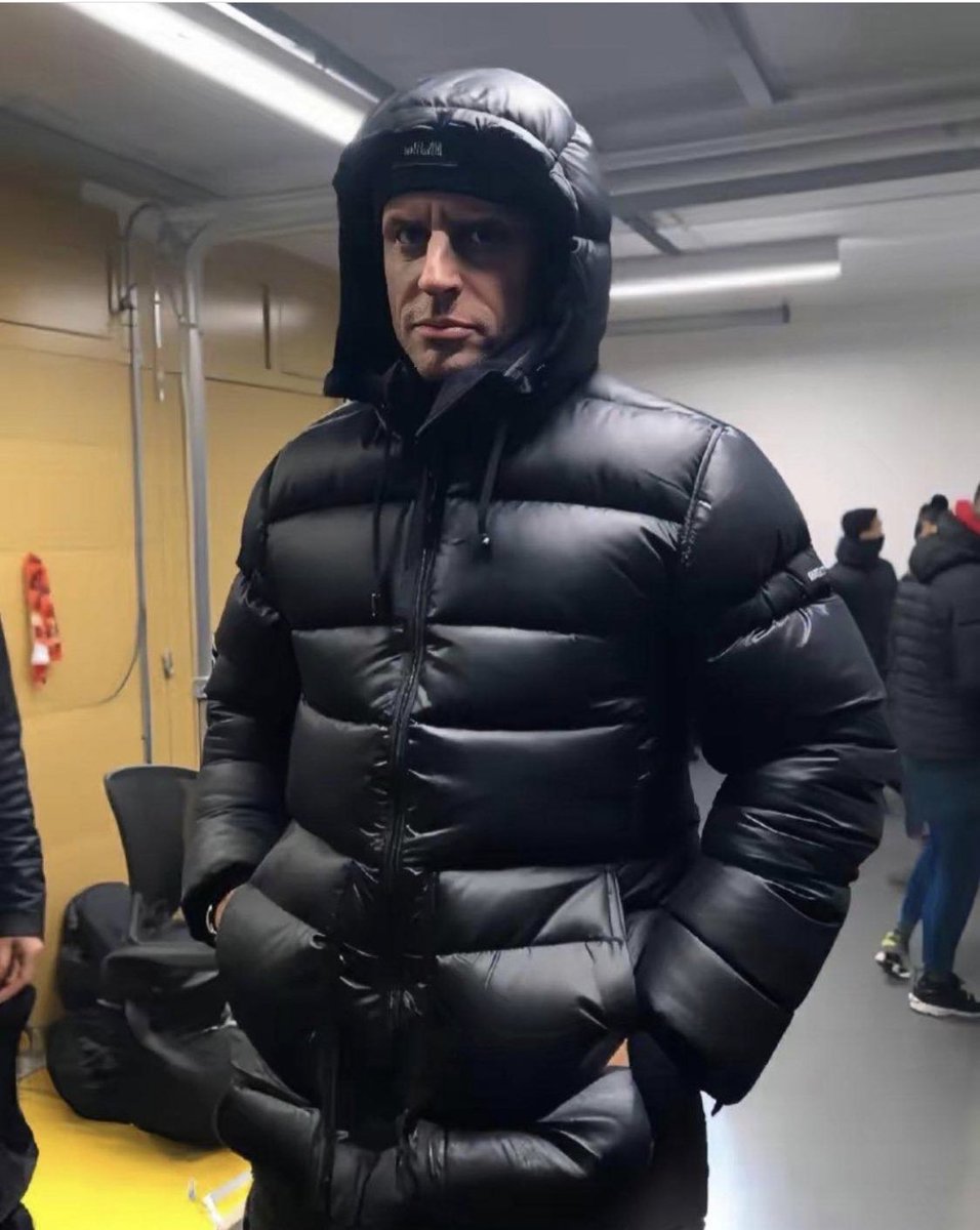HugoRothRaza's tweet photo. Il te faut un 10 c’est ça ? Bouge pas j’arrive https://t.co/RrtzeoBI65