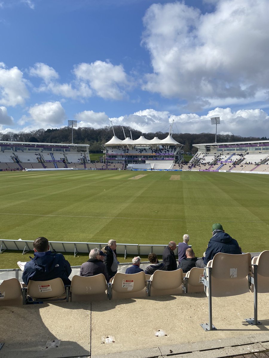 🏏☀️