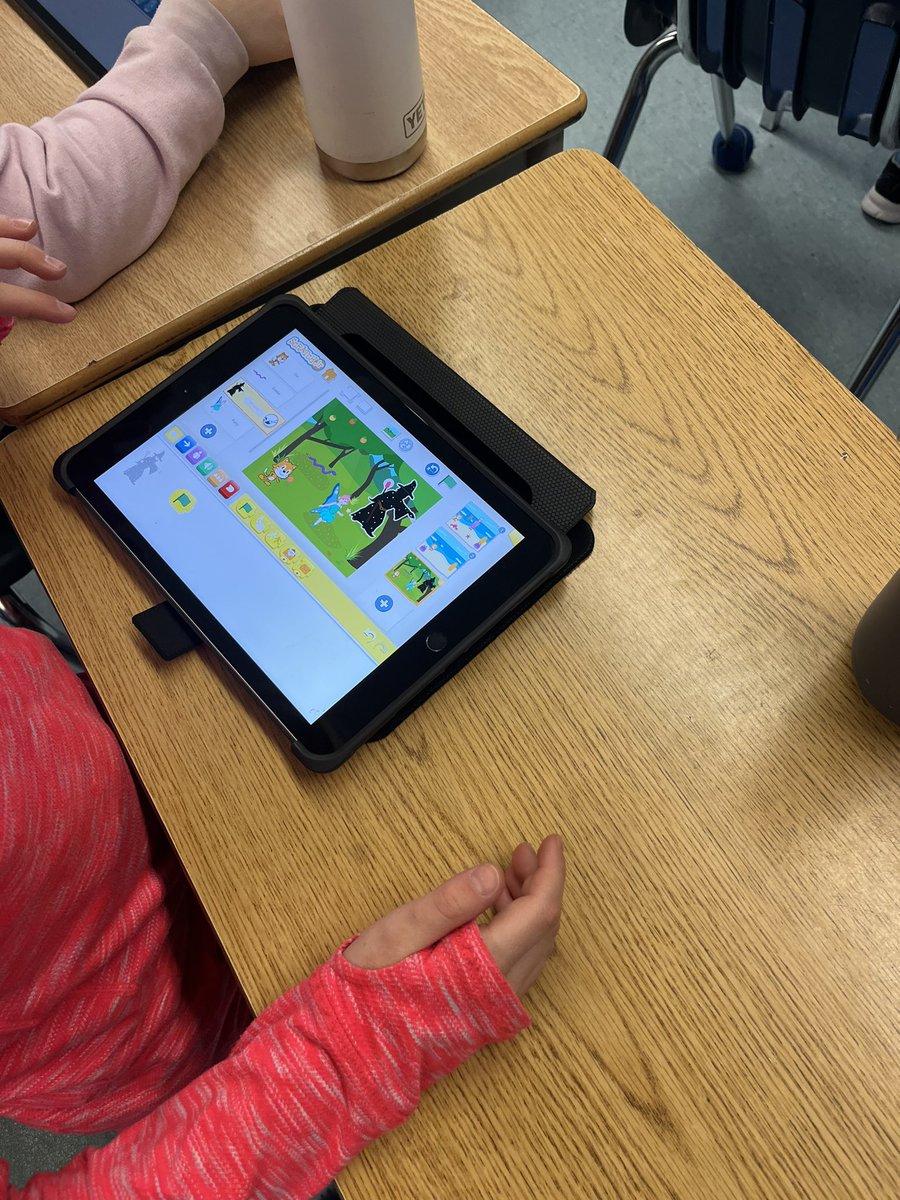 We had a great time learning to code using <a href="/scratch/">Scratch Team</a> with the <a href="/PVNCCDSB/">PVNCCDSB</a> <a href="/StDom122/">St. Dominic CES</a> grade 2/3s yesterday!