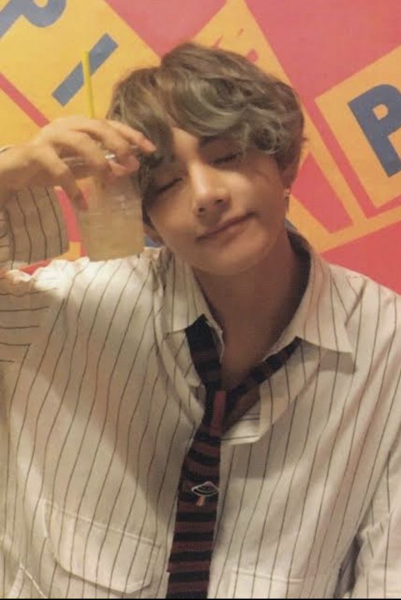 taekookcartz's tweet photo. 🛒 ┋wts lfb ph ┋ #tkcartzsells 

 𓈀 taekook ly ans e and ly her e 

✧ Php 450 each 
✧ mint condition 
✧ onhand 
✧ can send actual photos/videos thru dms 
✧ prio payo !

🏷️ taehyung jungkook jk bts pc wts lfb th v taekook love yourself answer her https://t.co/lg1RFjUrTJ