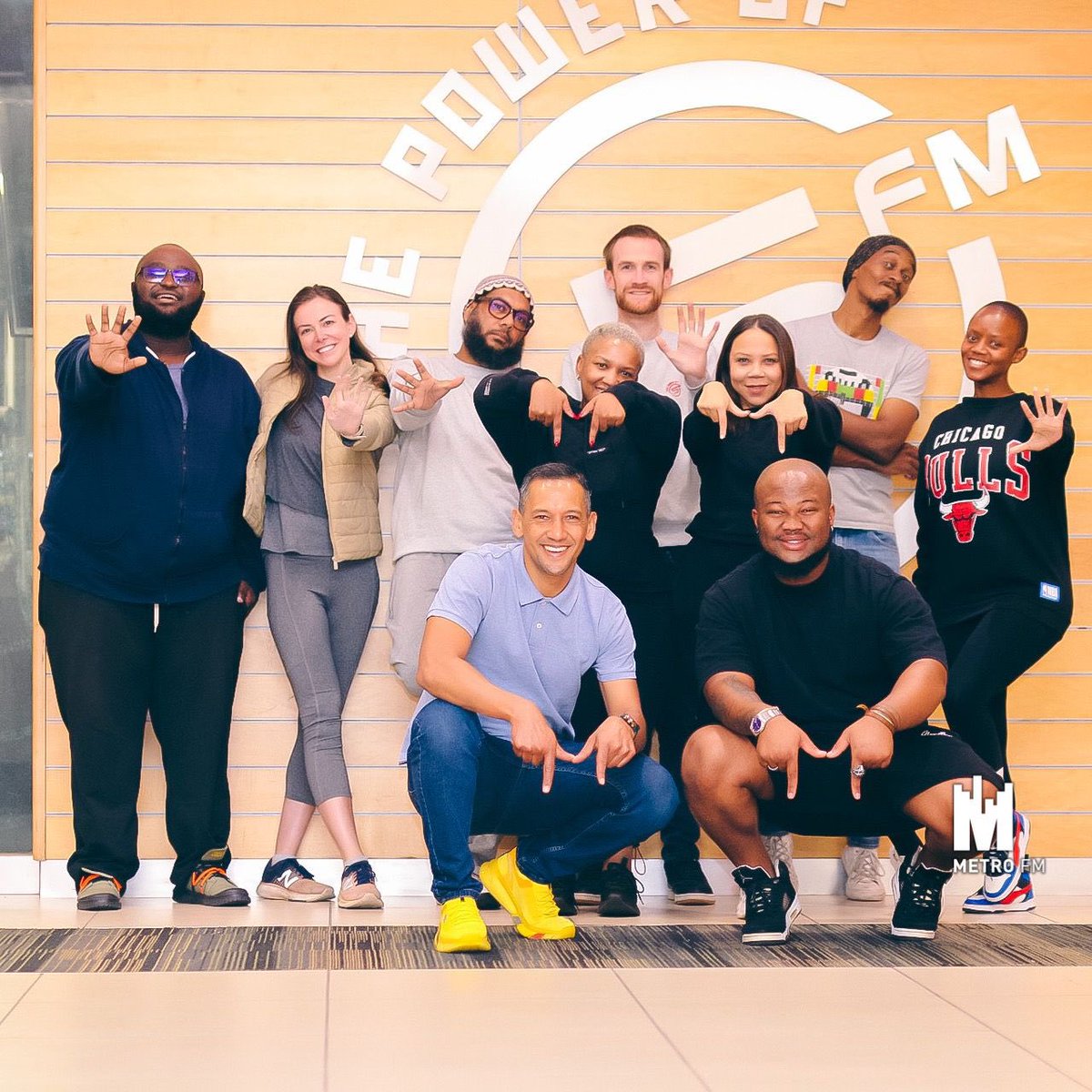 This morning was ICONIC!!! SABC’s commercial radio stations: 5FM and Metro FM did a simulcast of the Breakfast shows😁 Sabby, Kandis, Zandi, Owen and Refentse YOU ROCK! Thabo, Marli, Dan and Ayob you’re STARS⭐️ 🤗📻 @5FM @METROFMSA