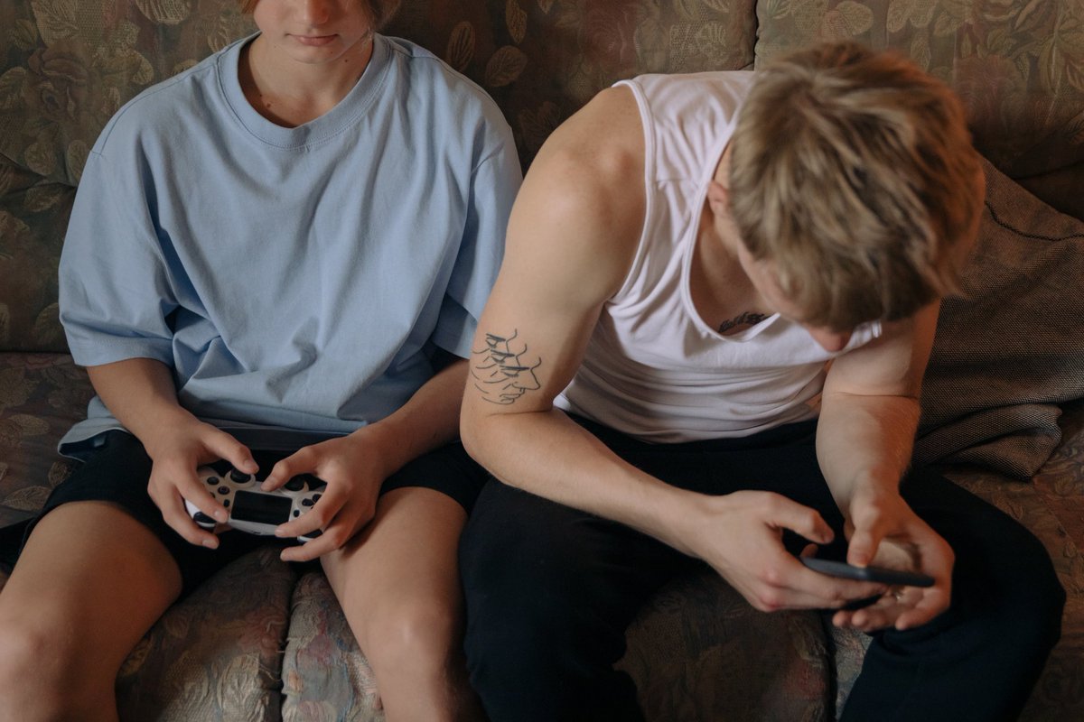 We’re still looking for two Probation Parent &amp; Family Project Case Workers!! 

And we’re also hiring a Probation Parent &amp; Family Project Manager. 

For more information head to talklistenchange.org.uk/jobs 

Deadline:  Friday 14th April

#jobseekers #jobopportunity #job #charityjobs