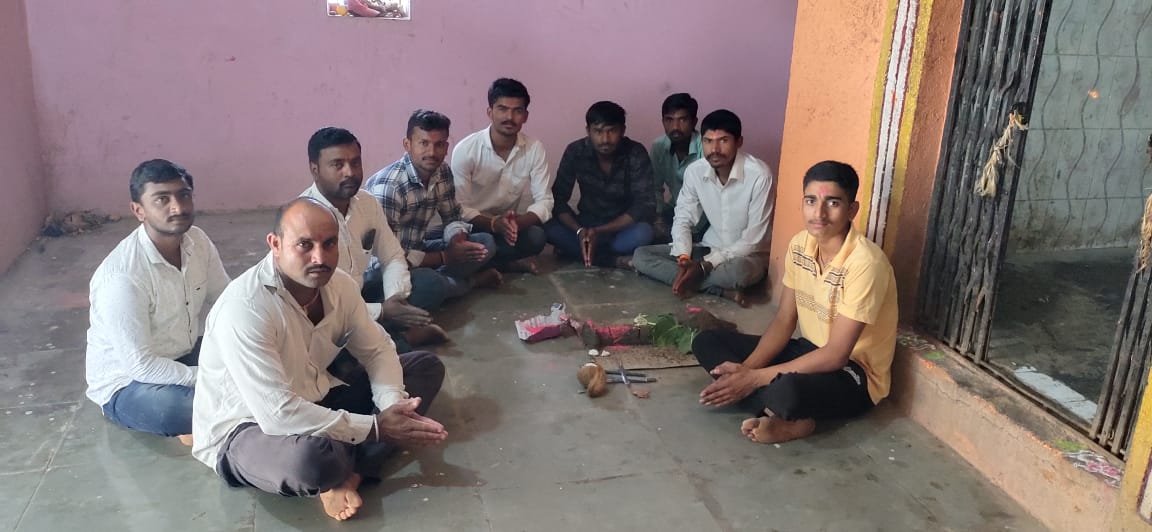 LonePriyanka's tweet photo. हनुमान जयंती निमित्त @HinduJagrutiOrg च्या वतीने छत्रपती संभाजीनगर व जालना जिल्ह्यात विविध ठिकाणी गदा पूजन करण्यात आले.

@Ramesh_hjs @SG_HJS https://t.co/1iceB5J6nt