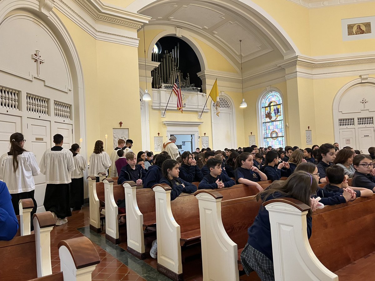 St. Clare School tweet media