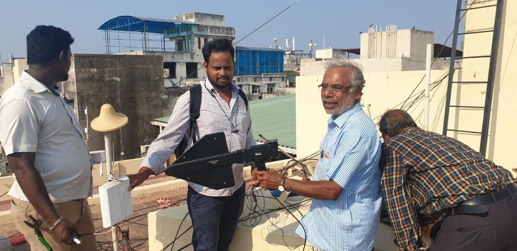 DoT_India's tweet photo. Wireless Monitoring Station(WMS), Chennai seized unauthorized signal boosters causing interference to Telecom Service Providers at 6 different locations in Chennai City....(1/3) https://t.co/HNqgPfOpiu