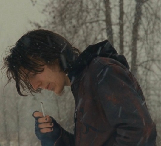 IsPaulDanoOK's tweet photo. Brooding, depressive and definitely a little bit mood piece - So Yong Kim's touching drama #ForEllen is the subject of our latest episode. See Dano grapple with rock bottom and being an absent father https://t.co/9pnLWHPpIB