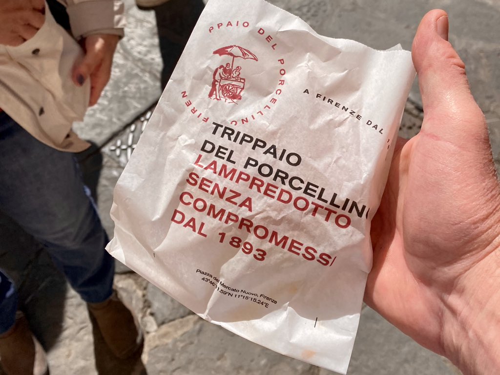 CMoneyKS's tweet photo. Traditional Florentine peasant dish/now popular #StreetFood “Panino Lampredotto” (4th Cow Stomach sandwich. But I call it “Country Breakfast.” #MonBillyMonBilly #CountryBreakfast #BillyButler #KCRoyals #florenceitaly🇮🇹 https://t.co/AvaWxOH2Wp