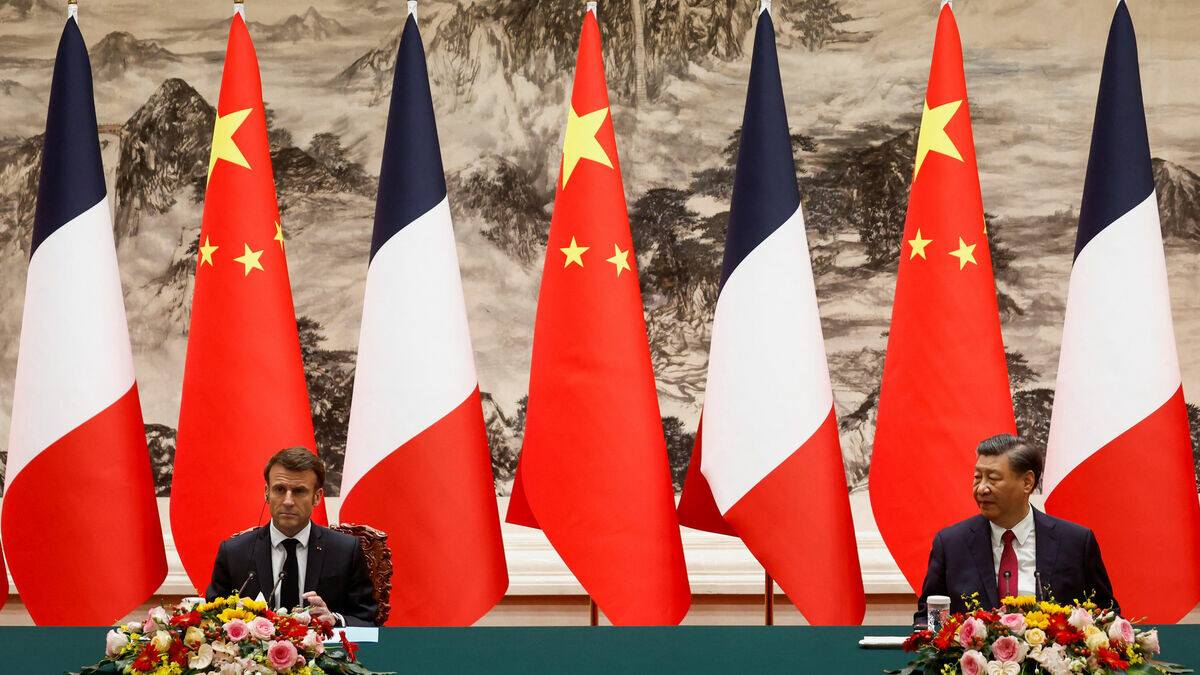 Le Parisien tweet media