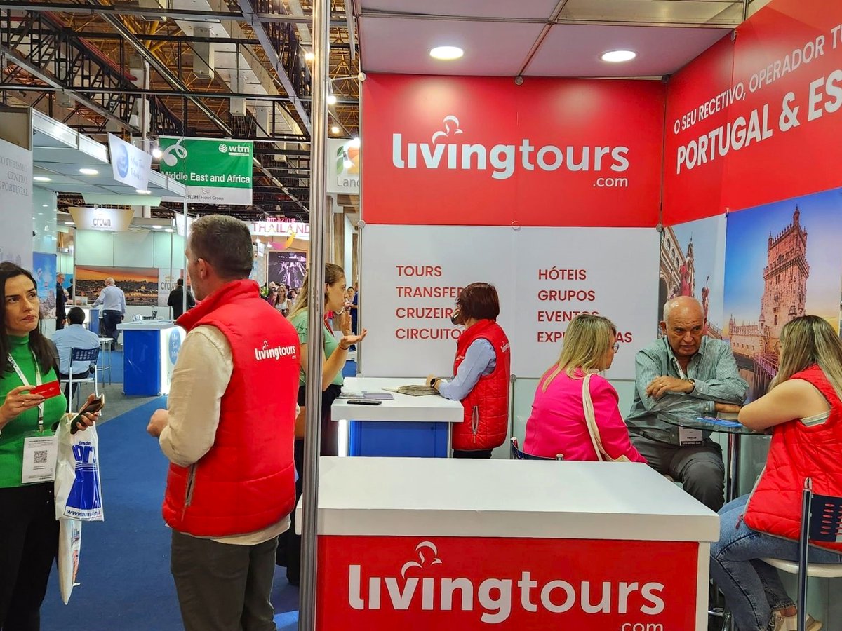 livingtours_'s tweet photo. 🇧🇷 Feeling on top of the world after @WTMLAT 🌎
Accomplished and empowered to take on new challenges with the knowledge, skills and connections gained 💪
Let's go 🚀🇵🇹🇪🇸
#brazilevents #wtmlat #wtmlatinamerica #wtm2023 #worldtravelmarket #worldtravelmarketlatinamerica https://t.co/K6TWxYIaNY