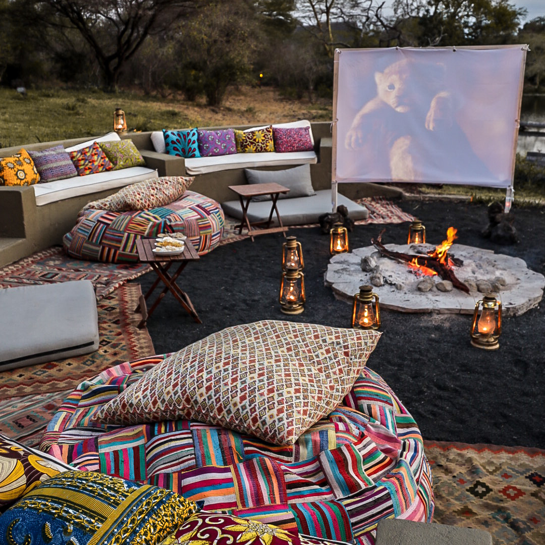 finchhattons's tweet photo. Our family suites provide space, comfort and luxury for families with kids.
Your Place | Your People | Your Kenya
30 Years of Timeless Safari
https://t.co/kipDoYR8GD
#finchhattons #familysafari #africansafari #familyfuninafrica #booksafari #fh30 #30yearsofsafari https://t.co/8o4qd85k9A