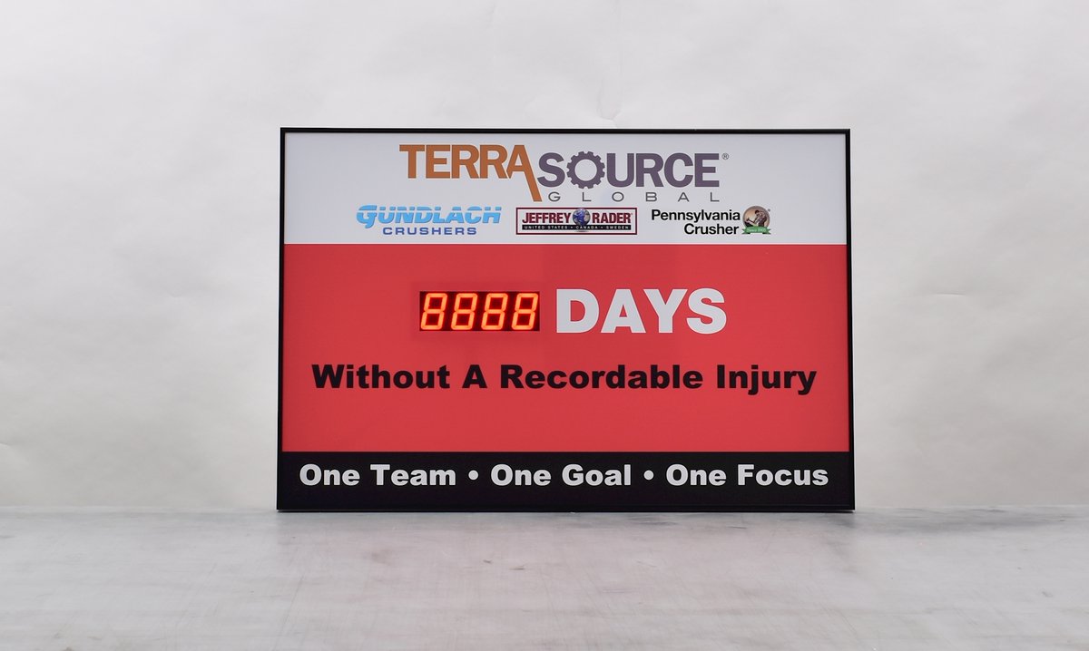CousignLLC's tweet photo. Check out how Terra Source Global is tracking days without a recordable injury. One Team, One Goal, One Focus #cousign #safetysign #digitalsigns #safetyfirst https://t.co/VDhoMva99S