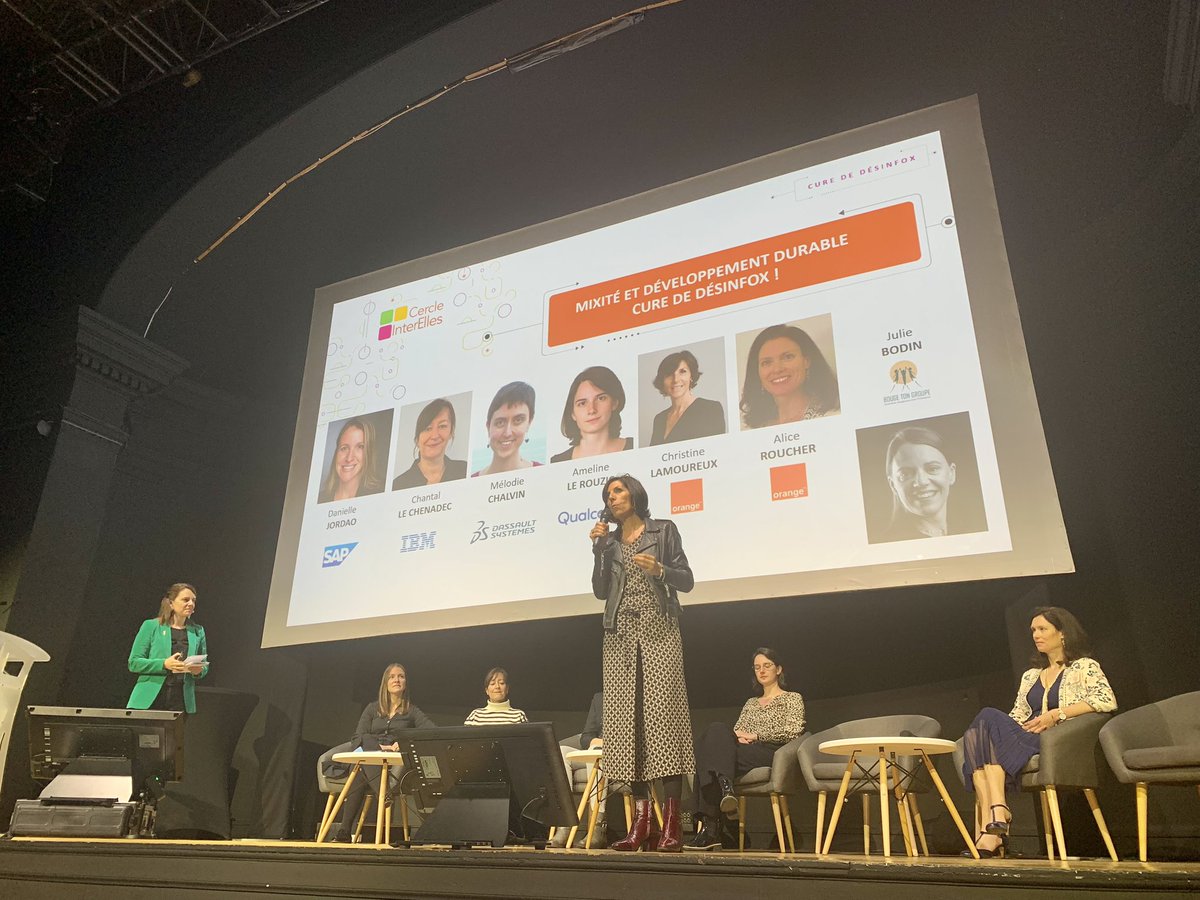 🔴 LIVE <a href="/InterElles/">Cercle InterL</a> 
«  Plus qu’une mode ou une simple volonté féministe, l’égalité c’est des solutions #innovantes, #durables et #performantes pour un monde #responsable et juste ! » 
<a href="/JulieBODIN1/">Julie BODIN</a>, Directrice Générale <a href="/BougetonGroupe/">Bouge ton Groupe</a> 

#interL23 #bougetongroupe #mixite #egalite