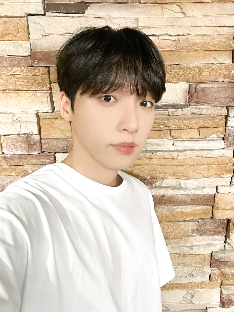 jeongsewoon_twt's tweet image. [#정세운]
운명보다 더 운명 같은 행운,
넌 내가 지킨다 🍀💕

🔗 youtu.be/sUnh2JfTkyU

🌊 THE WAVE in TAIPEI에서도 만나요! 
🔗 ticketplus.com.tw/activity/aacb2…

📍DATE
2023.04.08 (SAT) 7PM

📍VENUE
DSPACE

#JEONGSEWOON
#THEWAVE #OhLittleGirl