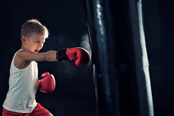 PakOlympic's tweet image. Master your Kids for self-defence and make them confident.
#selfdefensetraining
#confidence
#fighterslife
#boxingtraining