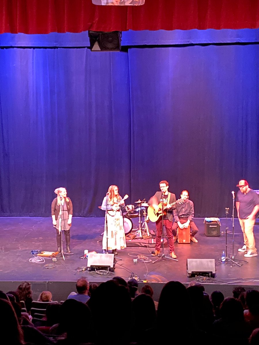 TheRelativeMins's tweet image. We had a wonderful time at the Canadian @folkawards this past weekend, including a fun performance with @vicf and great times with some of Canada’s top children’s artists. 
#CFMA2023 #PMFC2023 #factorfunded #artsaddvalue #whereartstarts @FACTORCanada @ONArtsCouncil @RWArtsFund