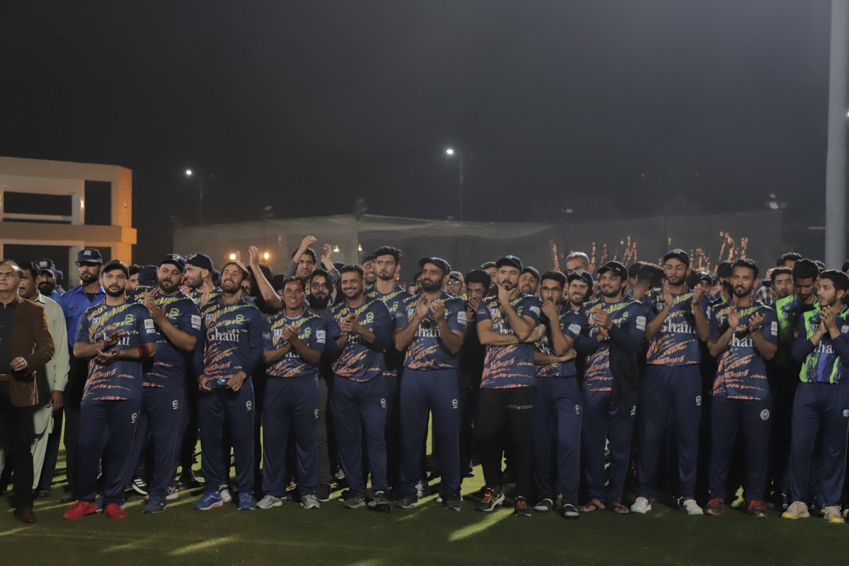 💥 Glimpses of Ghani Ramazan Tourney 2023 🏏

#isramzanlahore #ghaniglass #livetournaments #lahorecricket #GhaniInstituteofCricket #ramzancricket #livecricket #PakCricket #GRT2023 #KamranAkmal #UmarAkmal #HussainTalat #SalmanIrshad #UsamaMir #AsifAli #NaseemShah #SalmanButt