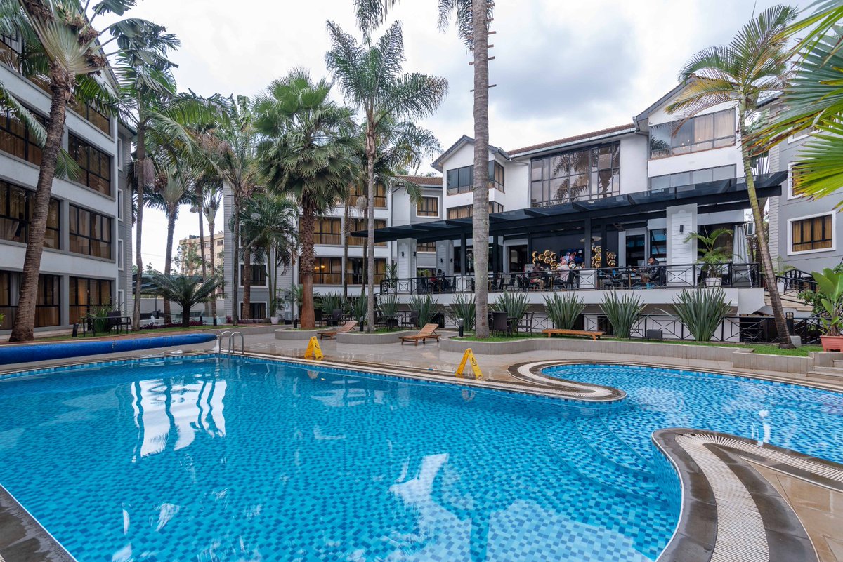 ehdande's tweet photo. Whether you spend your days exploring the vibrant City, indulging in the delicious local and continental cuisines, or simply lounging by the heated pool, every moment spent at #CySuites is designed to delight and inspire. https://t.co/IVThToBvjZ