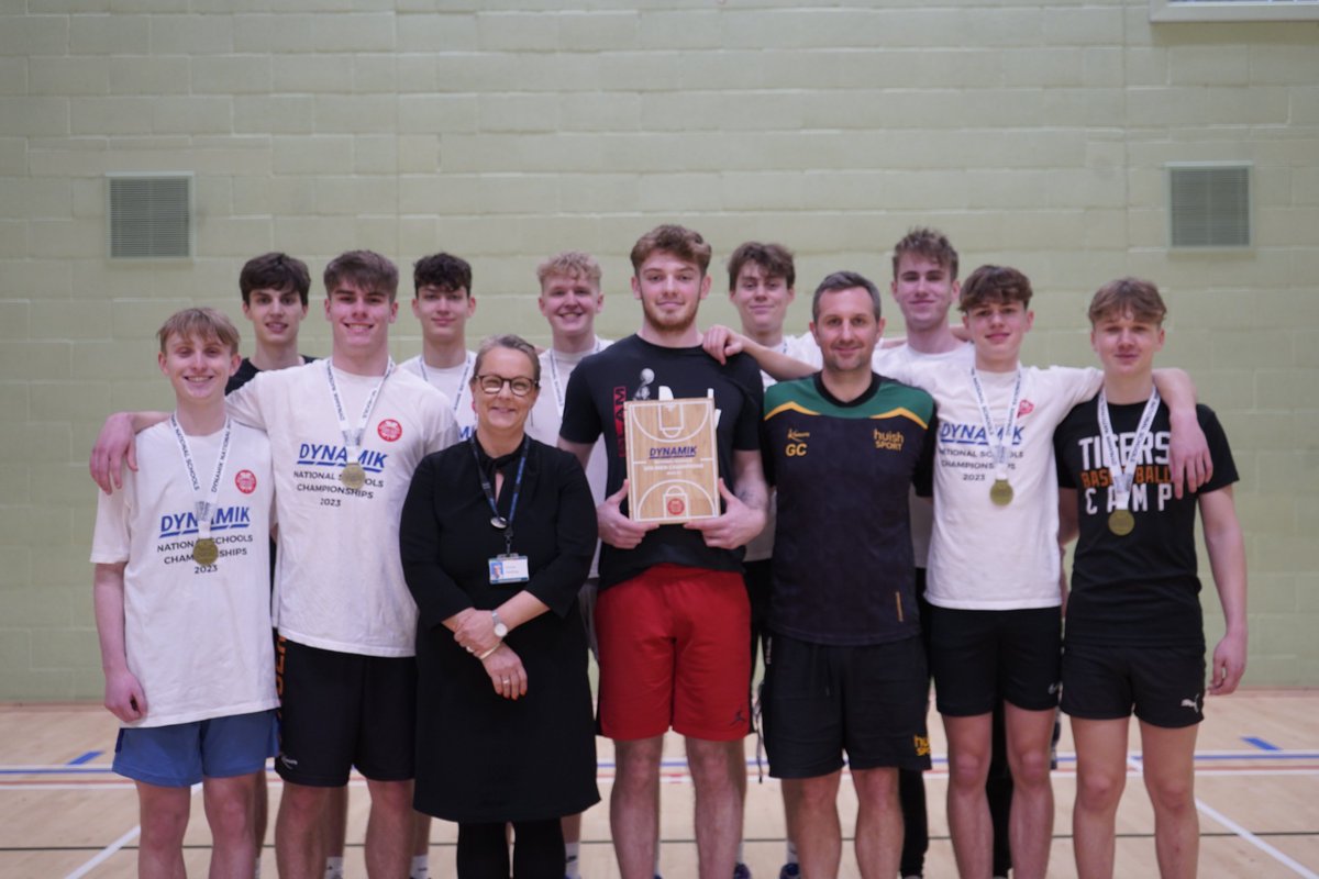 richuish's tweet image. 🏀Read the full story of our #Dynamik #Champions win on #HuishNews.

➡️huish.ac.uk/huish-tigers-w…

#Basketball #HuishTigers #HuishSport #EnRICH