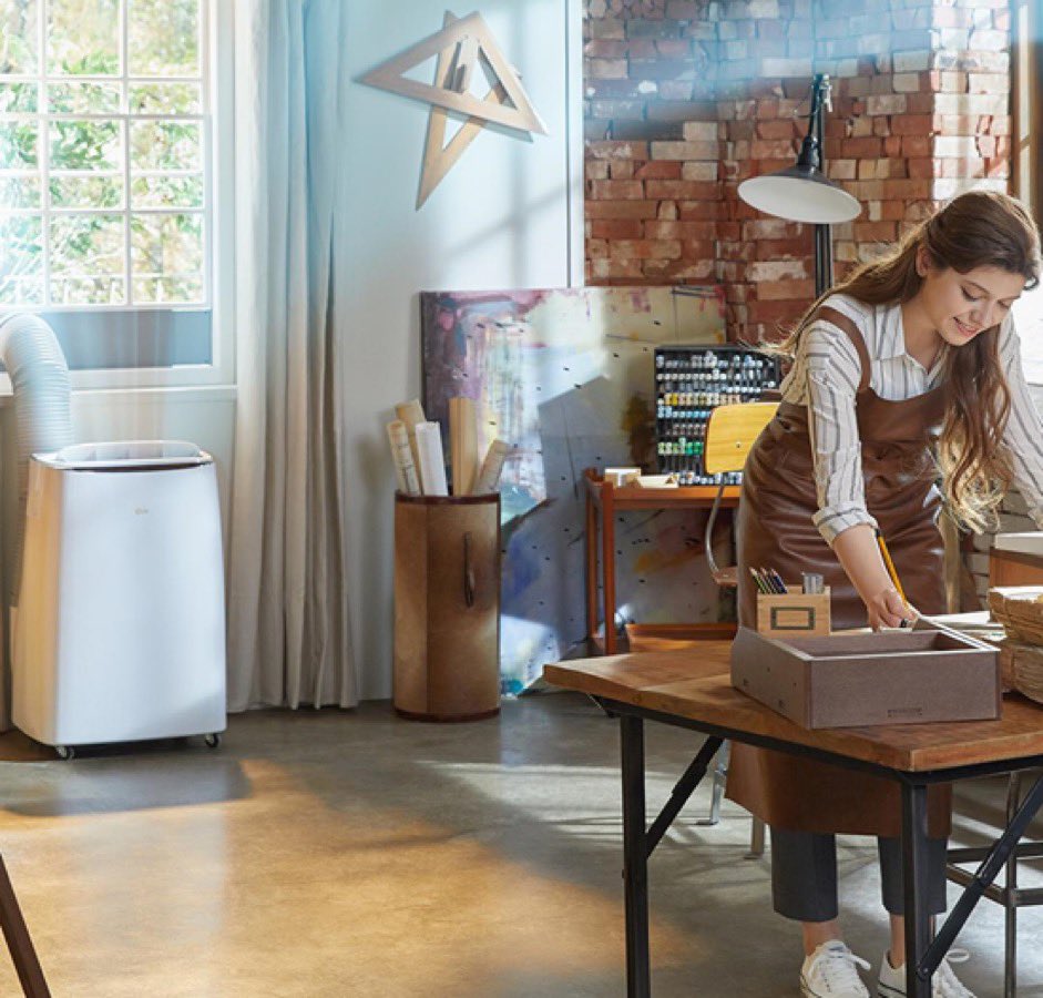 It’s that time of year: spring for some, summer for others. Wherever you are, purchase energy efficient AC. #EnergyChoicesCount #LGUS #LGFam <a href="/LGUS/">LG Electronics</a>