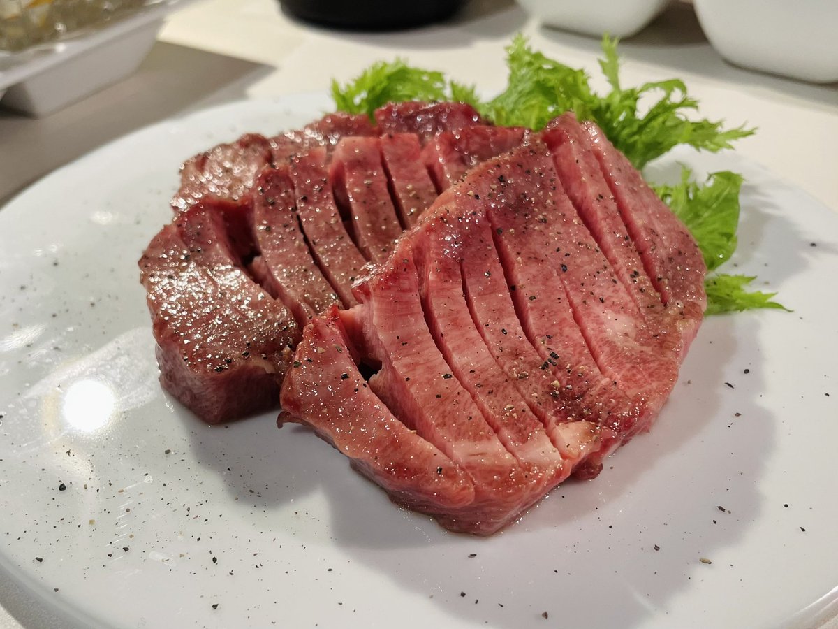 majyokkorei's tweet photo. 千住で一番好きな焼肉屋来た。 https://t.co/ACnvirCTnM