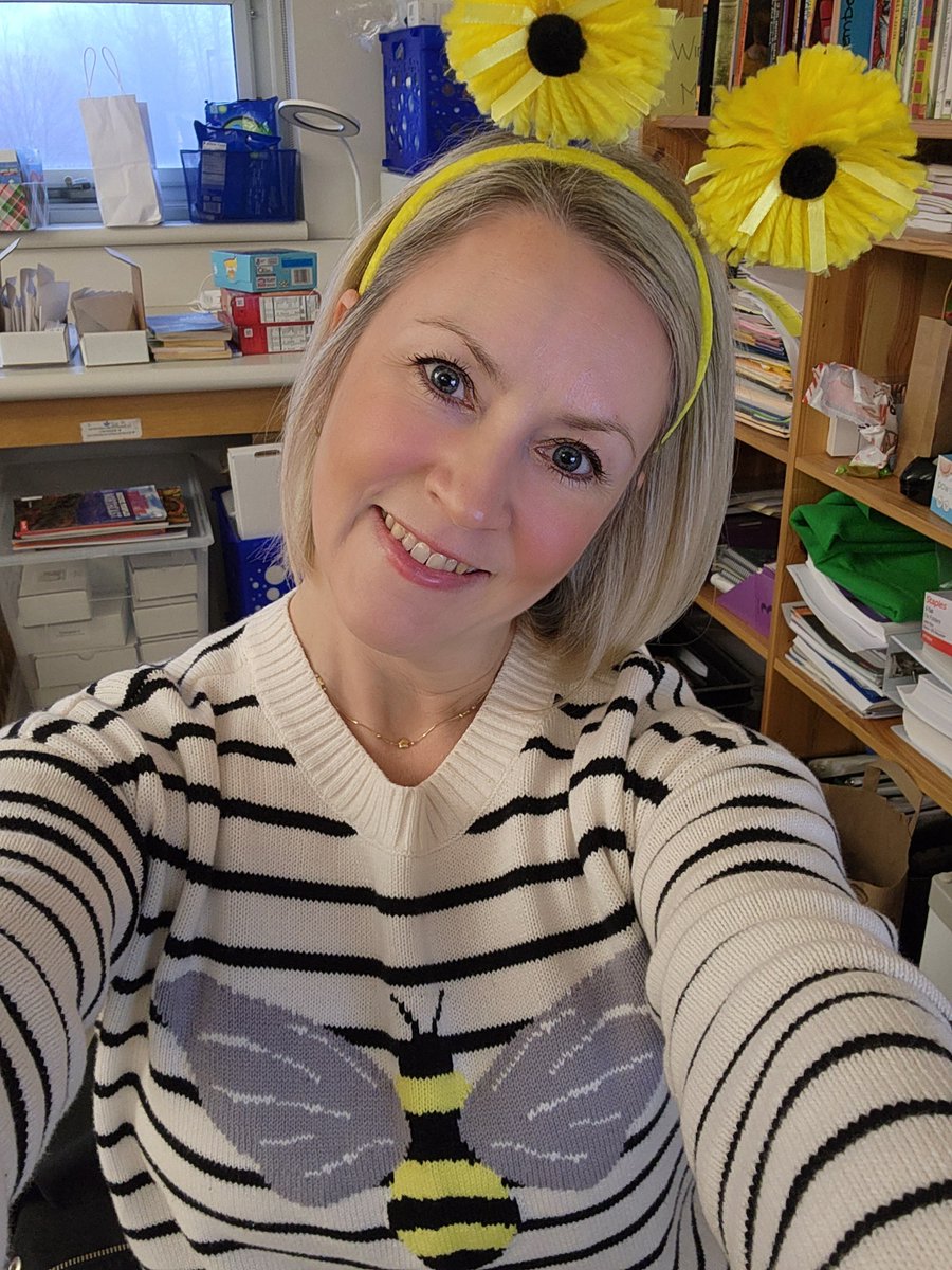 I'm ready for "Dress Like a Bee" Day....Are you?! Love supporting Be Kind Day here at school! #wiltonwayct #wpscmsocial