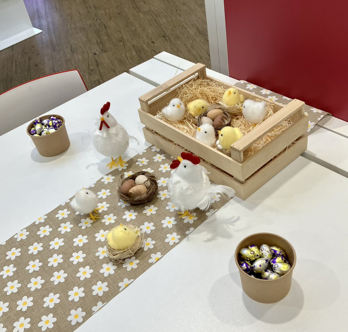 [CINQ] Les cloches sont déjà arrivées au <a href="/CmbMiniac/">CMB Miniac Morvan</a> 
Rendez-vous à la CCM pour déguster des œufs de Pâques 😋🐣