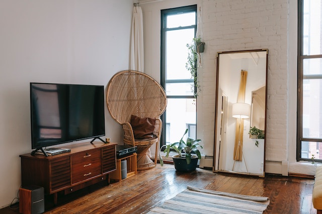 DecoSensaciones's tweet photo. ¡Descubre el estilo bohemio! Una decoración enérgica y divertida que permite jugar con todo tipo de complementos y colores llamativos. ¡Libera tu creatividad y haz que tus estancias reflejen tu personalidad! https://t.co/6ASSFedmf4 #EstiloBohemio #DecoraciónCreativa https://t.co/XdGhPNmxRI