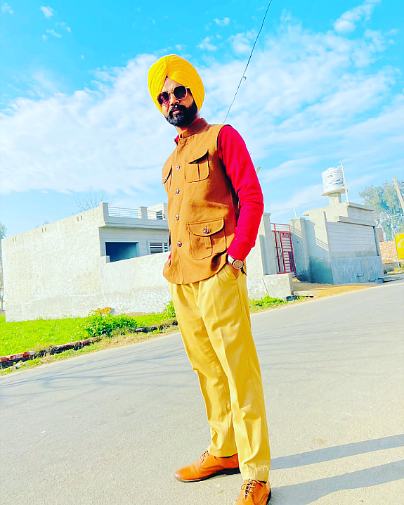 DsHans4's tweet photo. ਕਦੇ ਸੋਚੀਆ ਨਹੀਂ ਕਿੰਨਾ ਓੁੱਤੇ ਚੱਕੇ ਪਾਤਸ਼ਾਹ, 
ਖੁਸ਼ ਰਹਿਨੇ ਆ ਜਿੱਥੇ ਸਾਨੂੰ ਰੱਖੇ ਪਾਤਸ਼ਾਹ https://t.co/GPF7BOIDbV