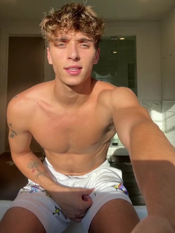 𝚌𝚎𝚕𝚎𝚋𝚜𝚋𝚢𝚜𝚎𝚋 on Twitter: "𝗝𝗼𝘀𝗵 𝗥𝗶𝗰𝗵𝗮𝗿𝗱𝘀"