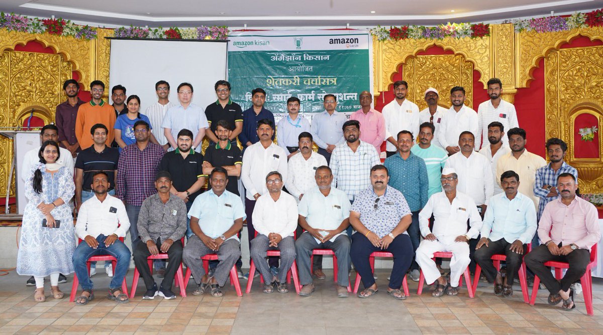 Chetankrishna's tweet image. @amazonIN is committed to promoting tech-innovations in agriculture. Today, we demonstrated our wireless IoT sensors to @icarindia at Manchar that provide real time field inputs to optimize resources, enhance crop yields &amp;amp; improve net profits. @PMOIndia @nstomar