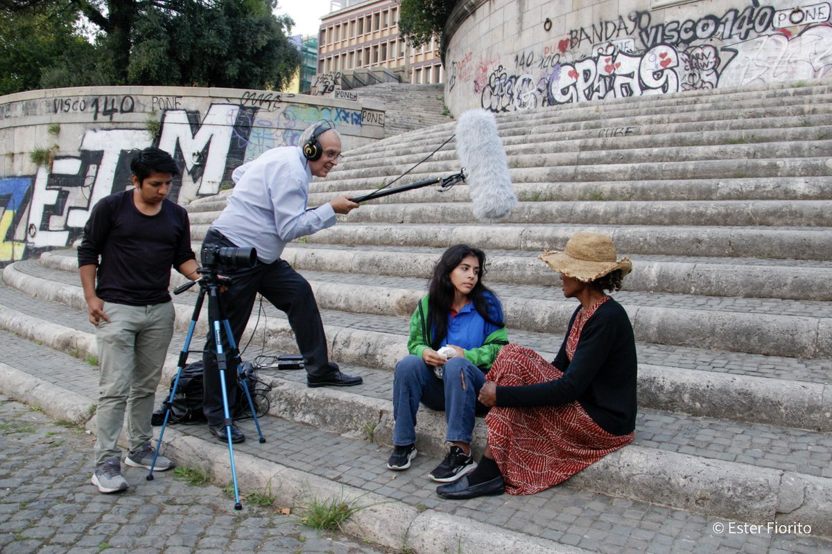avventista's tweet photo. 🎬 Una #Bibbia trovata per strada trasforma la vita di una ragazza vittima di sfruttamento e le dona un presente di #speranza.

👉 Guarda il #cortometraggio entro il 30 aprile per sostenere la partecipazione al concorso del @Festival_tsn

🔗 https://t.co/fMI47HYmlE https://t.co/W8PwJ2INgp