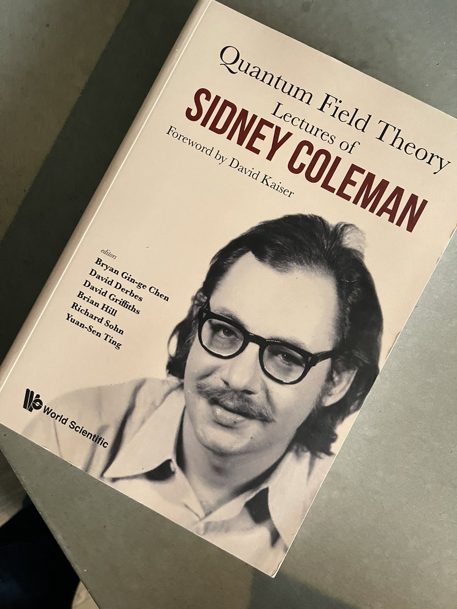 graviton2007's tweet image. If you know, you know, and if you know, this is a chef’s kiss!  👨‍🍳 #quantumfieldtheory #physics Back to basics.