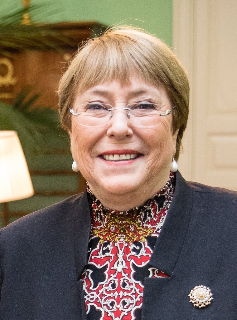 gfdasjsjdj's tweet photo. @mbachelet 

Esta mierda infecto nuestro pais con delincuencia, llenandose los bolsillos con sus amigos de la ONU. https://t.co/uDAQCEcFUk