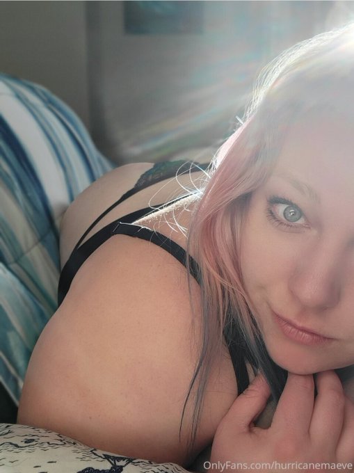 Apparently this pic was too wild for a profile photo. My bad. 😖🥺 https://t.co/hXetUCYXCv