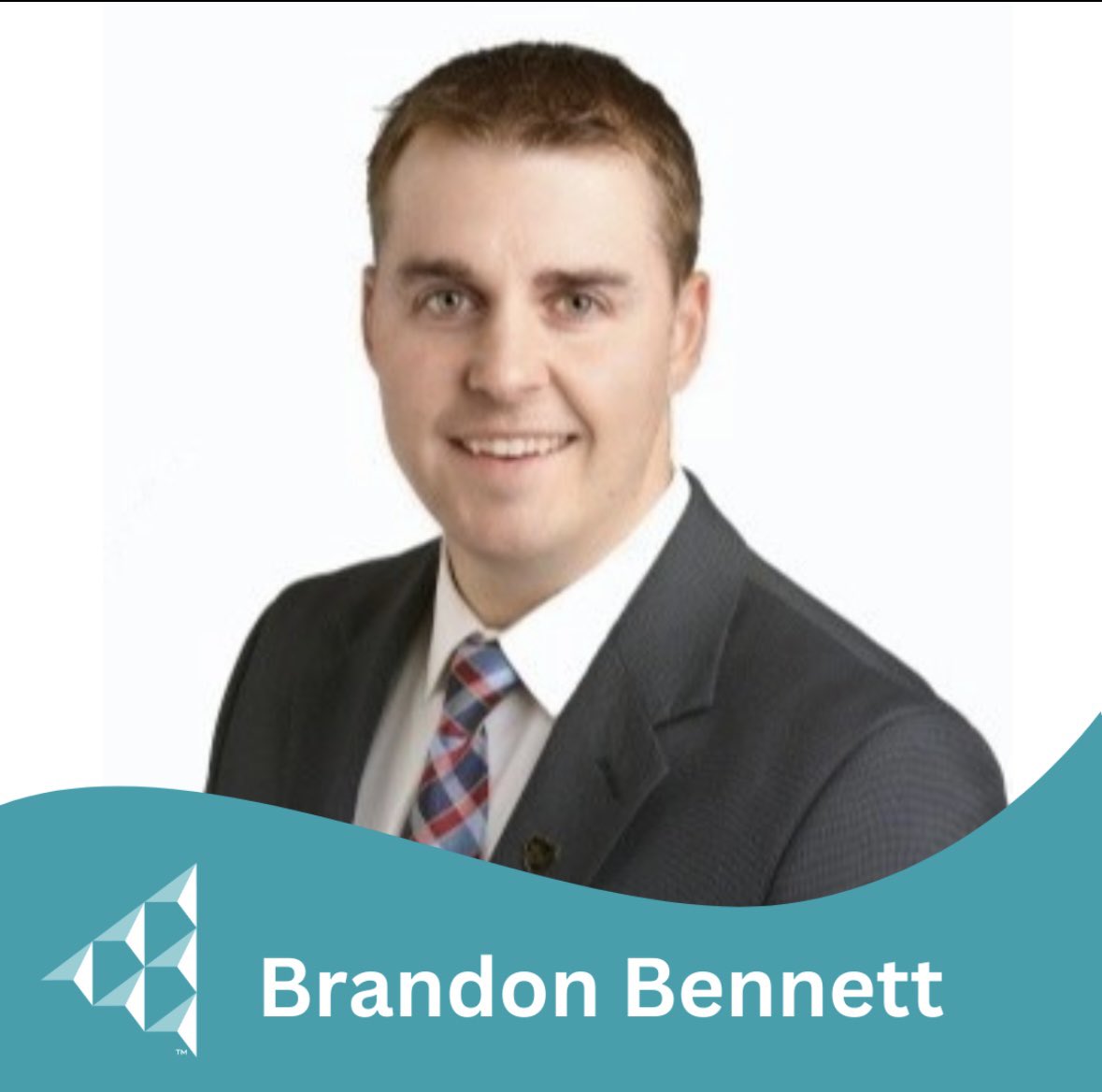 JAWabashValley's tweet photo. This week we are spotlighting Brandon Bennett, the Vice President of Junior Achievement in Wabash Valley’s Board! Brandon works as the Vice President of Commercial Lending for First Financial Bank in Terre Haute. Check out our Facebook to read more about Brandon! https://t.co/lfy3Z9FLwe