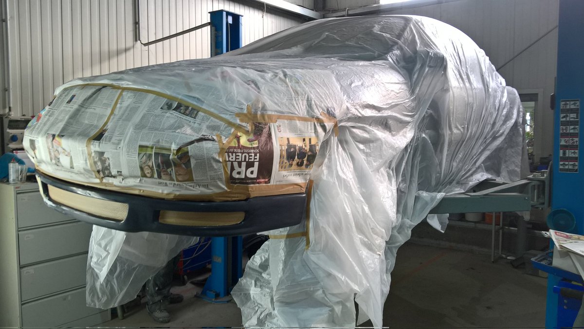 Baron_Snoopy's tweet photo. 😱Omi hatte Aua🥹
Jetzt nicht mehr❤️🩹😃
Original #JMS-Spoilerlippe (GFK) und Bordsteinkanten ...🥴 #Uffbasse☝️
Ärgerlich, bei einem erst fast 24 Jahre neuen Auto aus der Rüsselsheimer Waffenschmiede🥺
#Youngtimer #OPEL #Omega 3.2 V6 #Executive #Mantzel #Tuning #Wertgutachten 2+ https://t.co/RPkkHdWptH