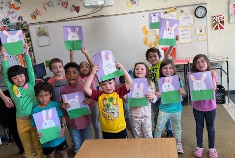 fmteducare's tweet photo. We made bunnies!!!! 🐰🐰🐰 #WeMadeThis #DifferentInterpretations #AllAreAwesome #ThanksMsRossy #ThanksMsBobbie https://t.co/SAlJnrB9YZ