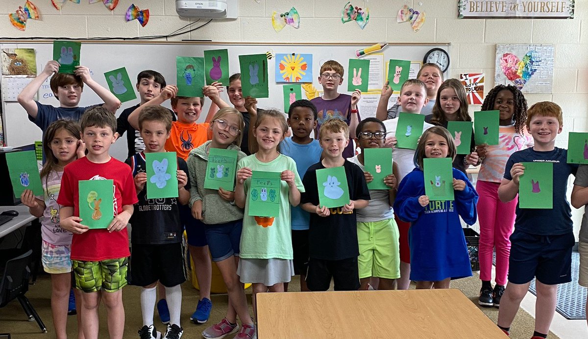 fmteducare's tweet photo. We made bunnies!!!! 🐰🐰🐰 #WeMadeThis #DifferentInterpretations #AllAreAwesome #ThanksMsRossy #ThanksMsBobbie https://t.co/SAlJnrB9YZ